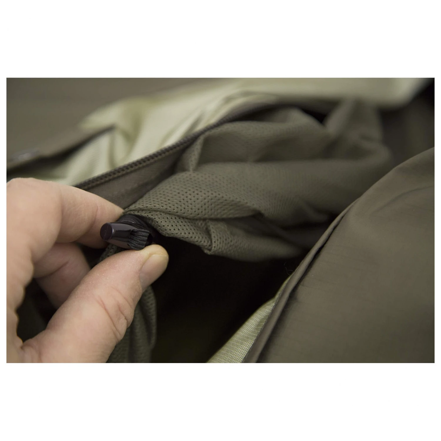 Carinthia Combat - Biwaksack – Bild 5